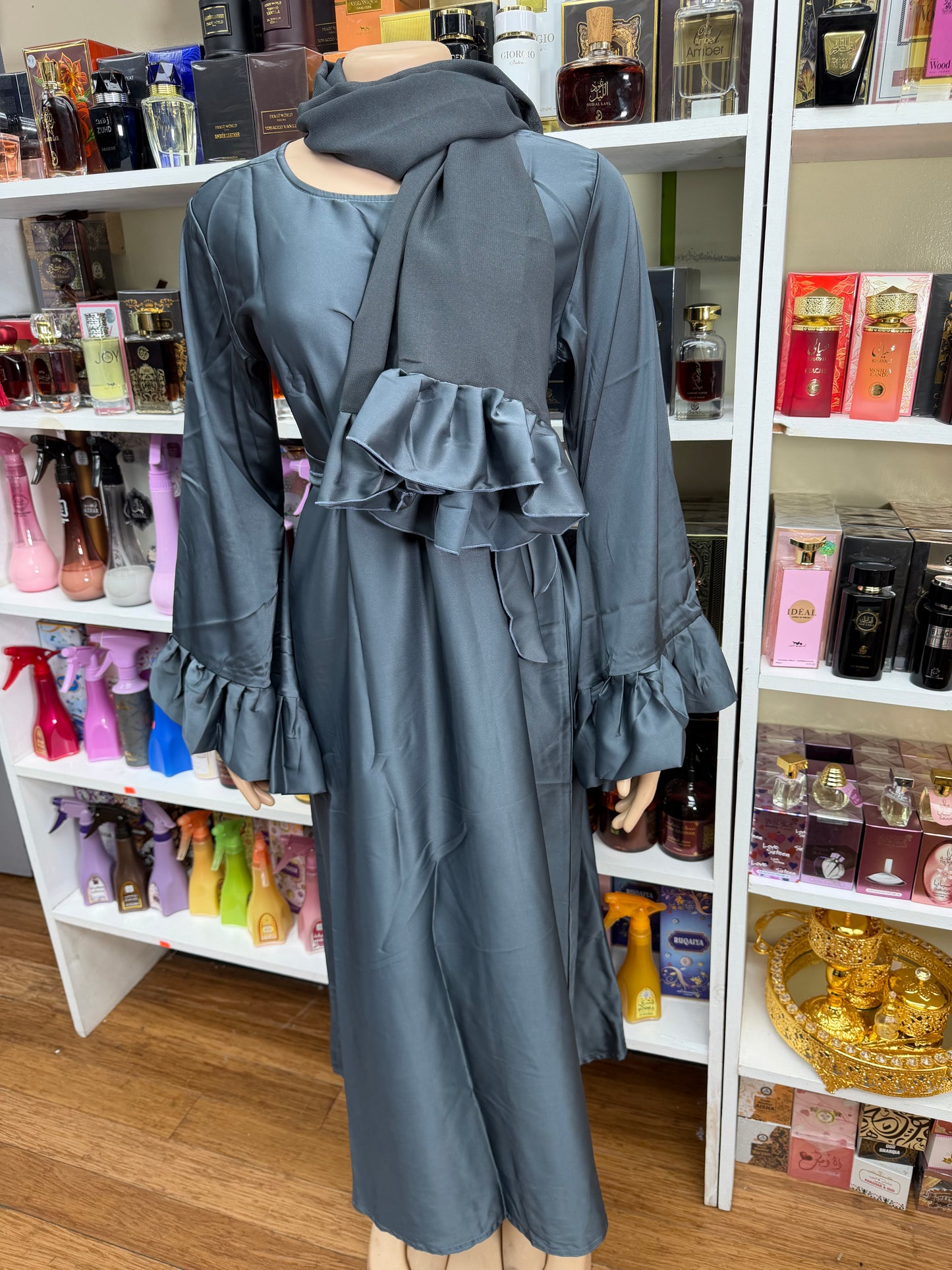 Velora Ruffle Abaya
