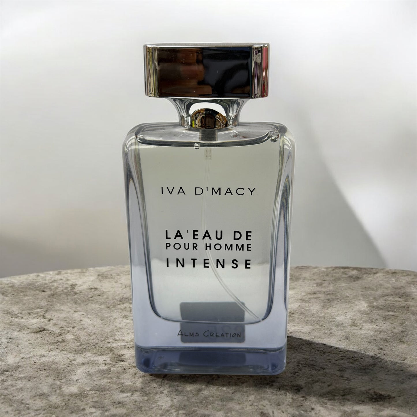 LA'EAU DE POUR HOMME